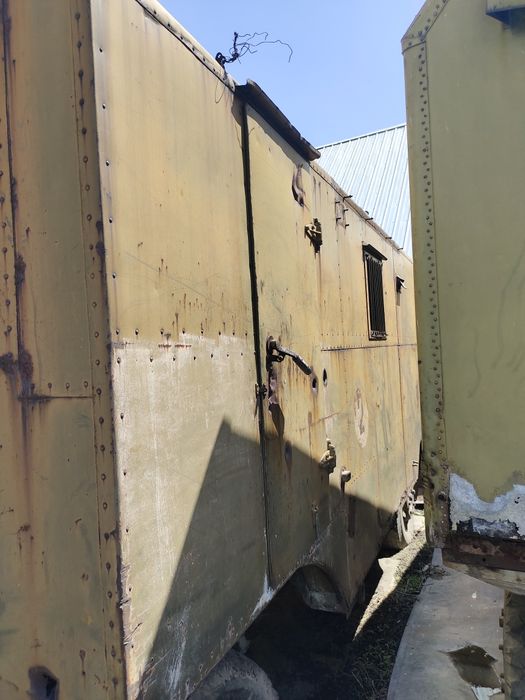 Продам кунг прицеп