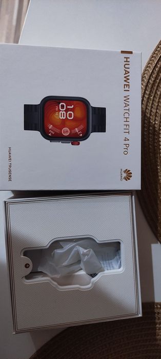 Huawei fit 4 pro