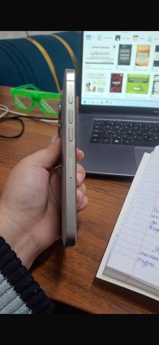 Продам Айфон 15 про