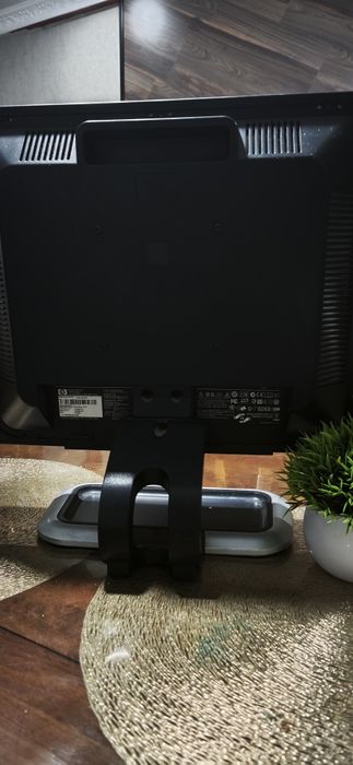 Монитор hp без битых пикселей