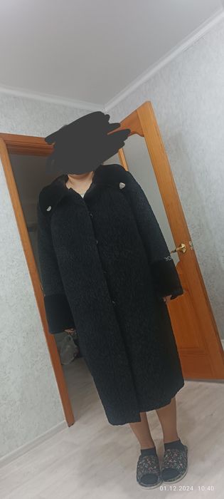 Продам каракулевую шубу