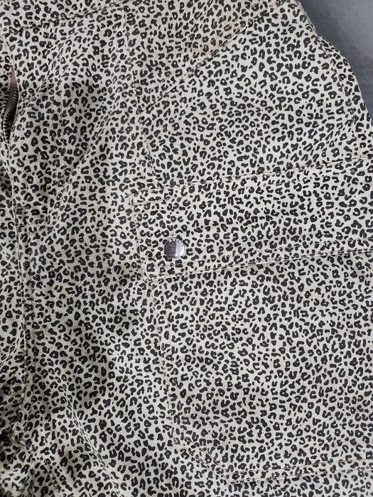 Нов оригинален панталон Guess