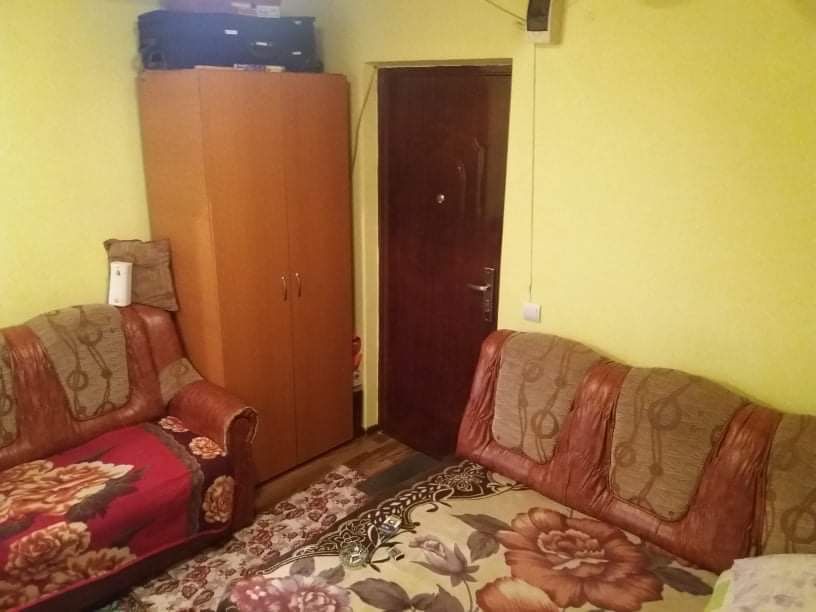 Vand garsoniera sector 5