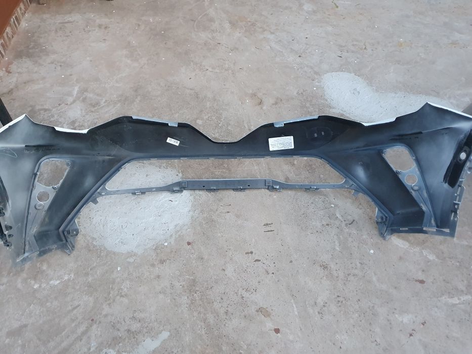 Bara fata toyota ch-r 2021