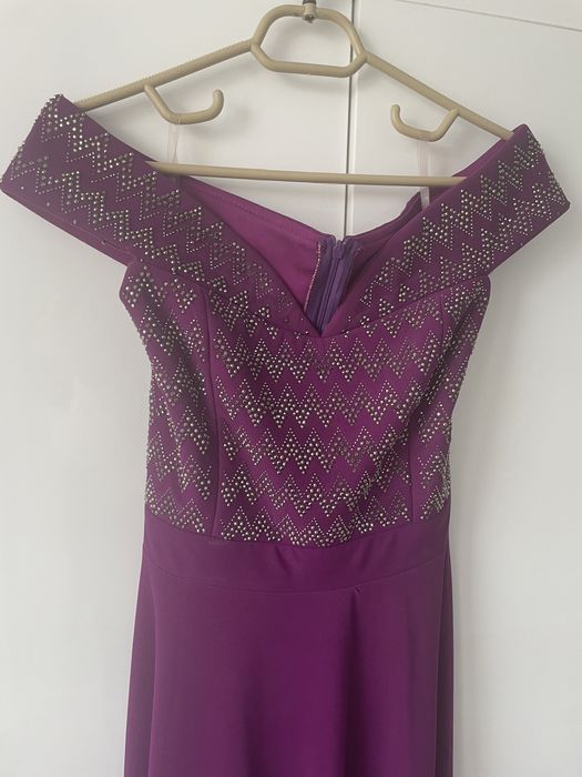 Официална лилава рокля