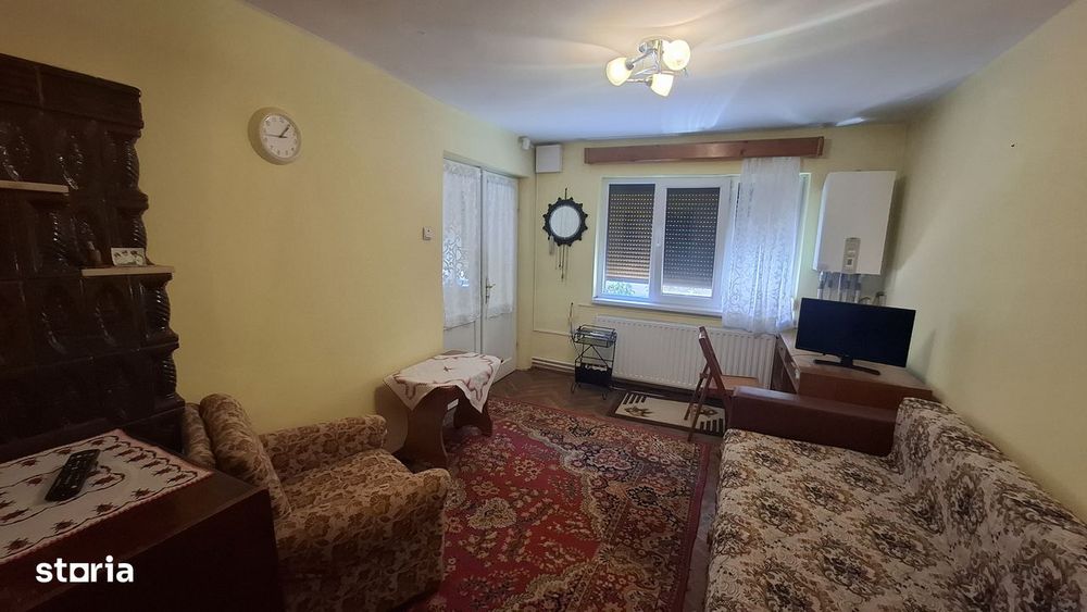 Casă cu 3 camere