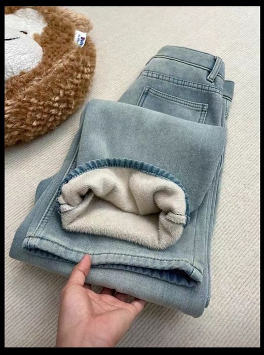 Продам джинсы тёплые новые