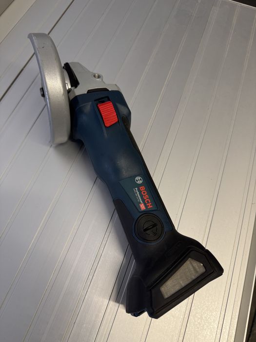 Bosch flex cu variator 18v