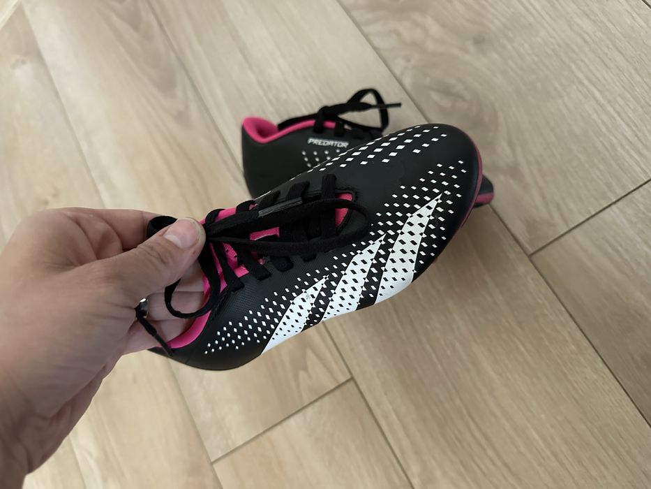 Ghete Fotbal Adidas Predator Accuracy.4 Cu Crampoane