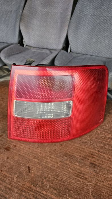 Десен стоп за Ауди А 6 комби 1997-2004г.