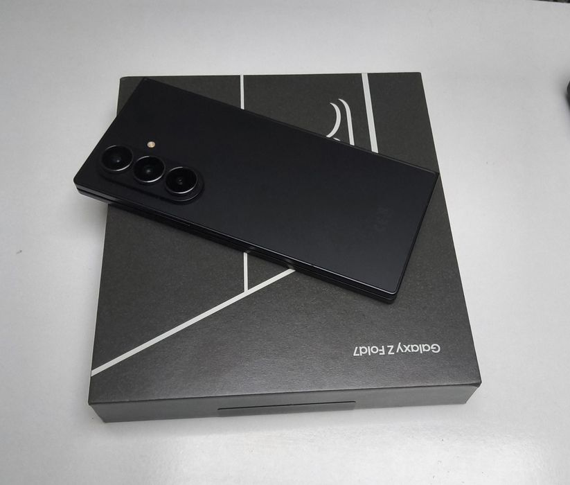 Samsung Galaxy Z Fold 7