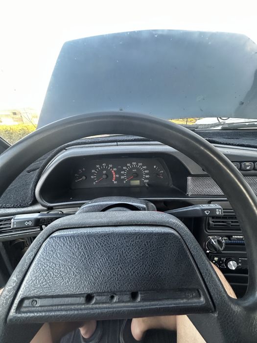 Продам машину ваз 99