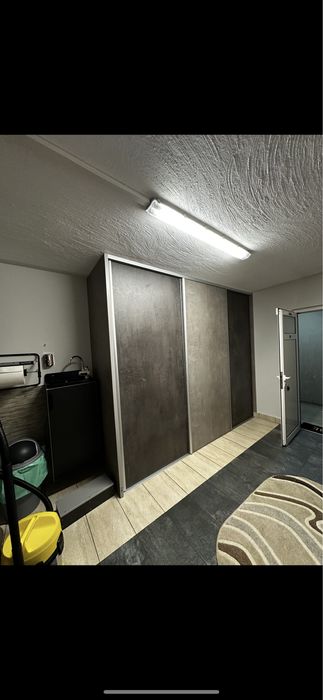 Boxa ( beci) Str Sub Cetate -Floresti