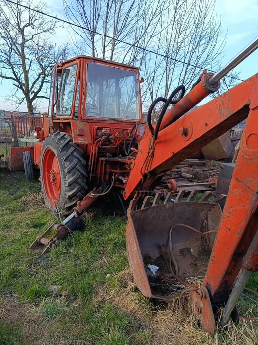 Buldoexcavator Mtz82 Borex