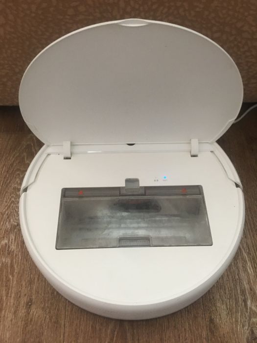 Продам Робот пылесос Xiaomi