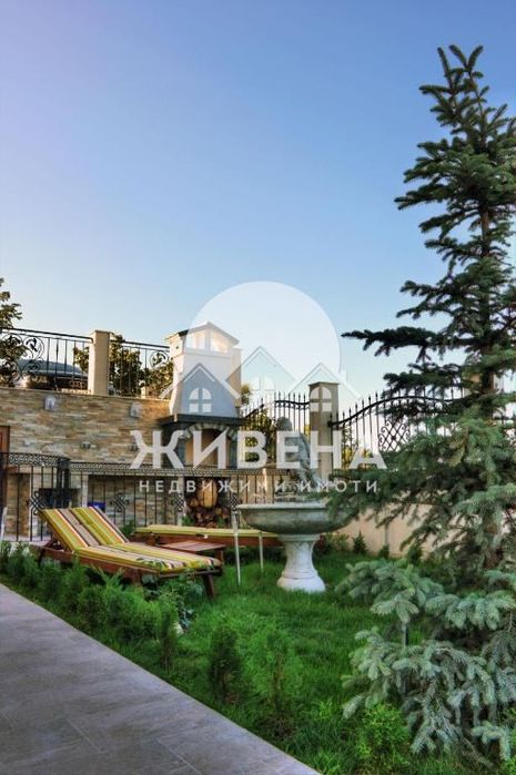 Хотел за продажба в м-т Кабакум, гр.Варна