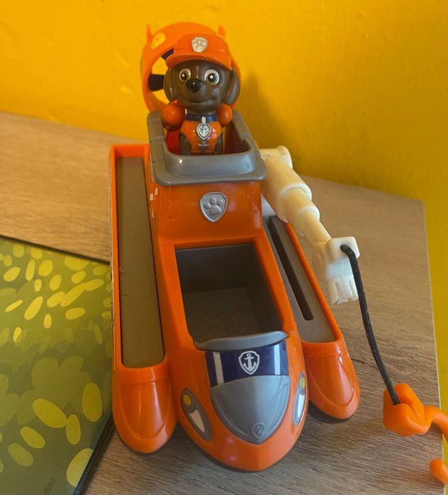 Играчка пес патрул