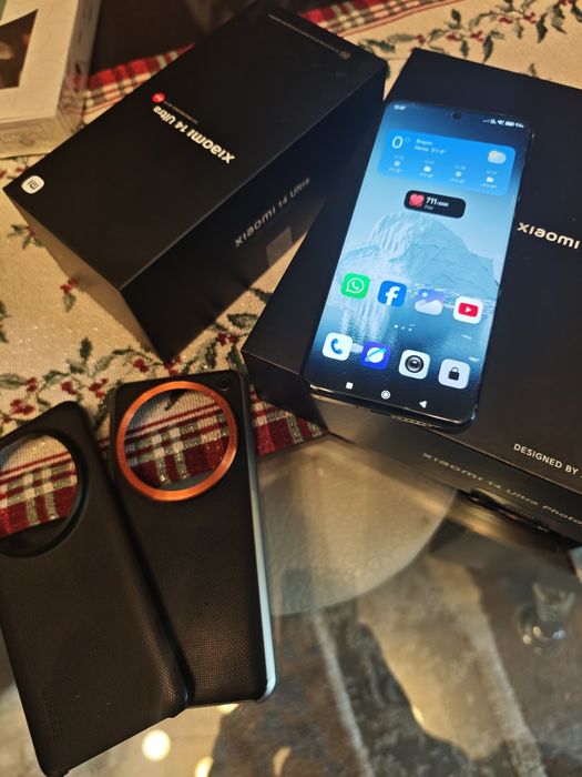 vând Xiaomi 14 ultra +kit photography