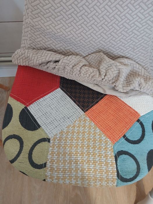 Vand   set 4 scaune bucatarie  kring kai cu huse bej