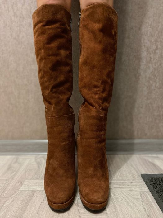 Продам зимние сапоги