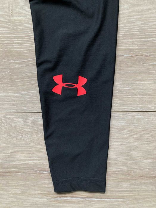 Under Armour HeatGear Armour 2.0 Compression мъжки клин размер М