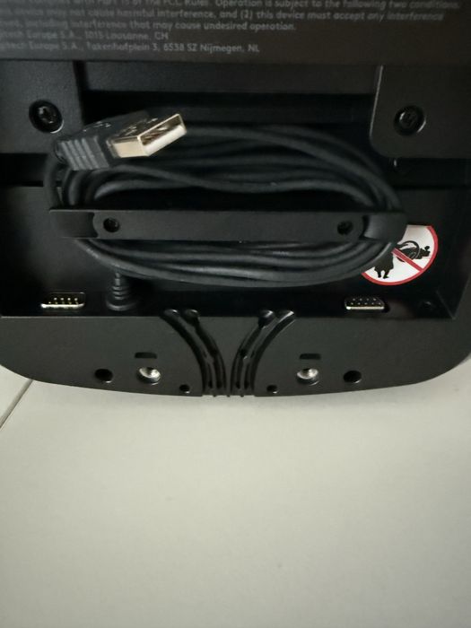 Volan gaming logitech