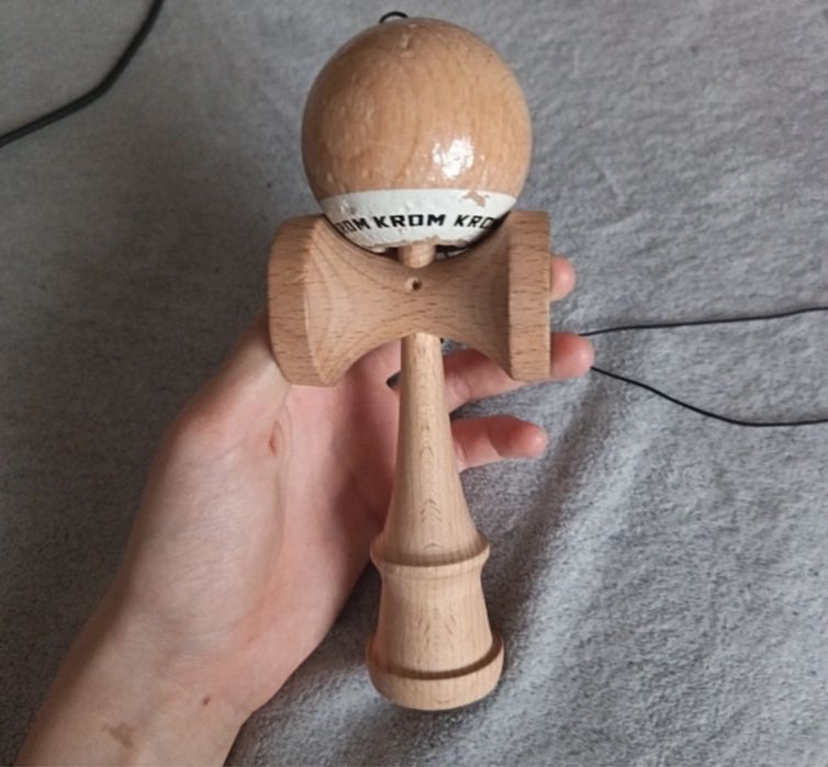 Kendama Krom pop