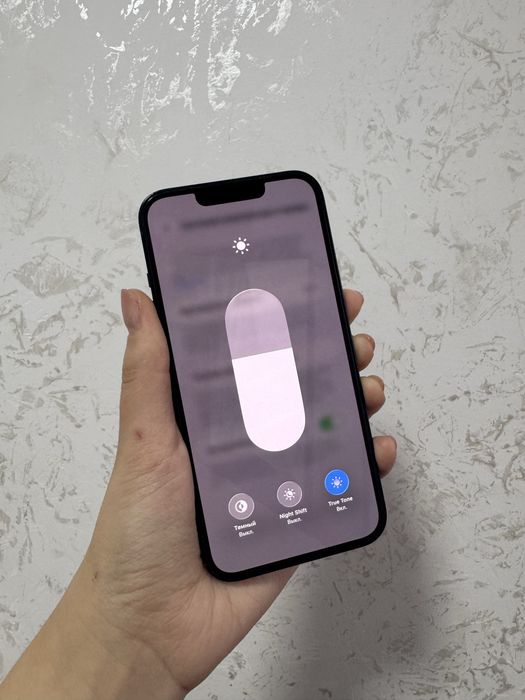 Айфон 13, 89% акб.