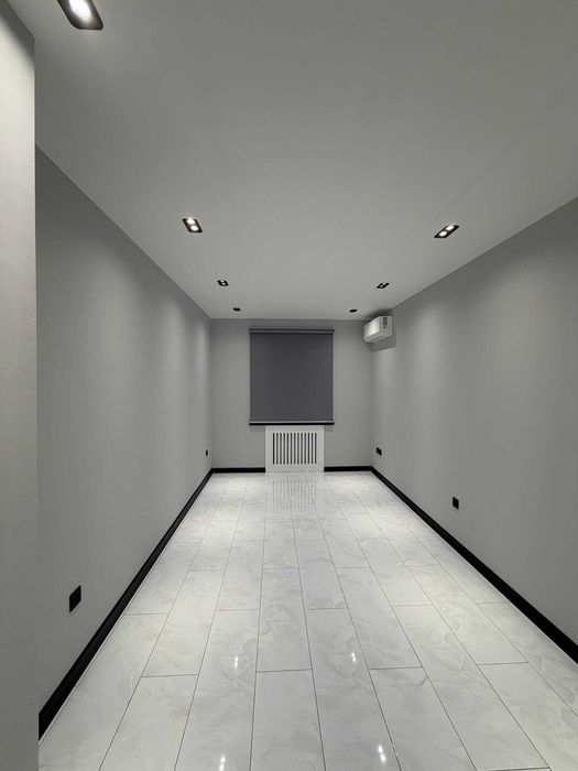 Сдаётся коммерция 87 м² на 1-й линии с евроремонтом — Лабзак, ул. Абая