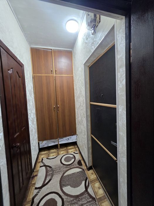 Чиланзар - 11кв 1-2/1/4. 38м2 Срочно Продам квартиру