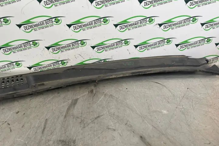 Grila stergatoare Fiat Punto 2000 1.2 MT (60 hp)