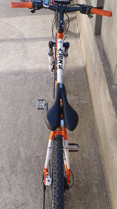 Vând bicicleta KTM ca nouă