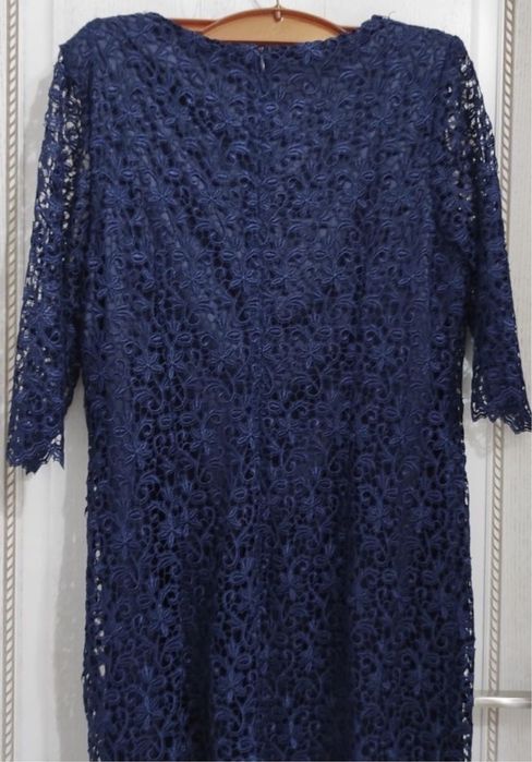 Продам вечерние платья