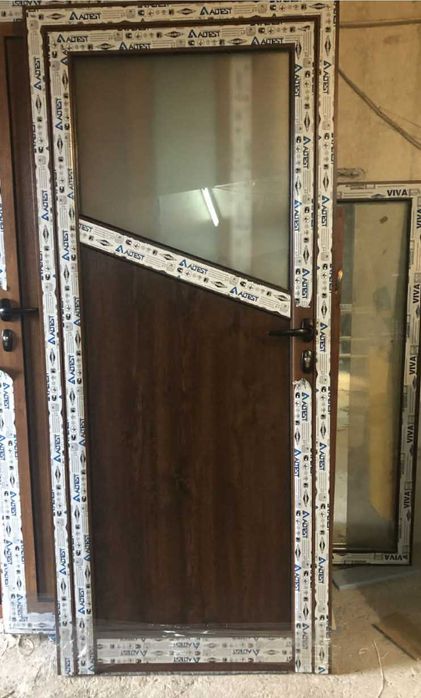 Интериорна врата