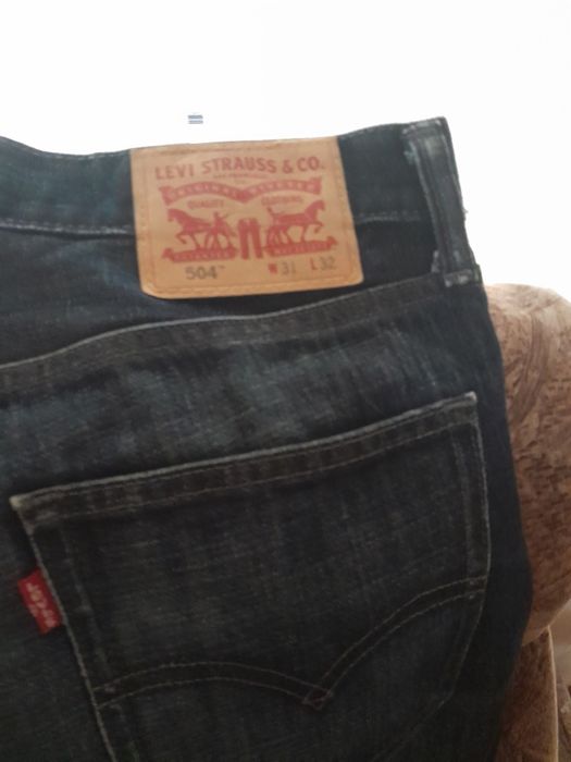 Blugi Levis,originali.