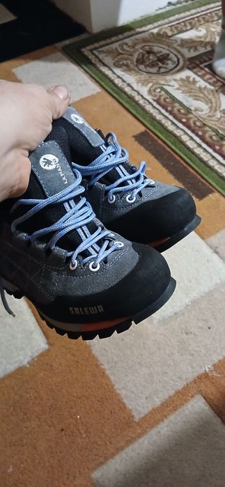 Ghete trening Salewa