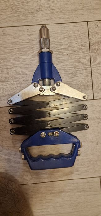 Vand Nituitoare cu foarfece, GESIPA, 810x310mm