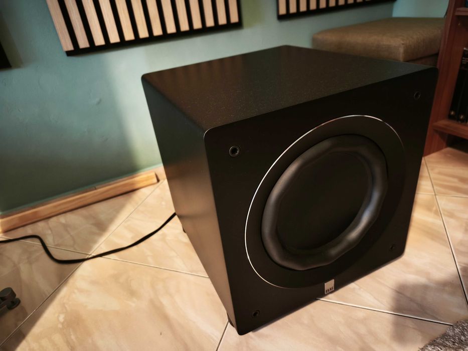 Субуфер ELAC Varro Reference RS500