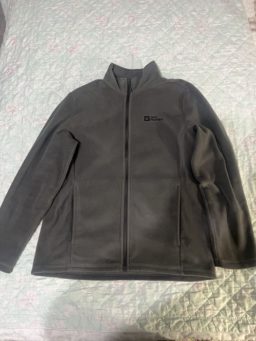 Продам флиску Jack Wolfskin