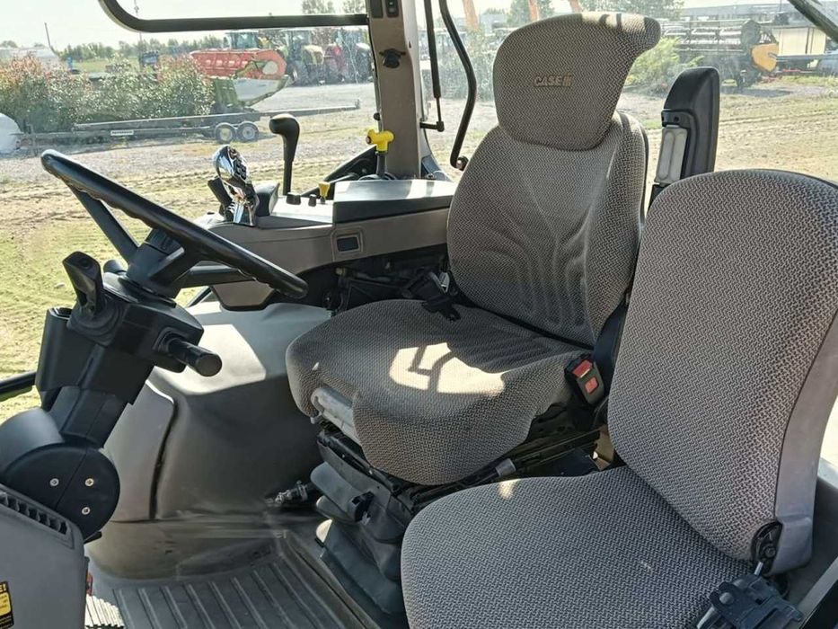 Трактор колесный Case IH MAXXUM 140