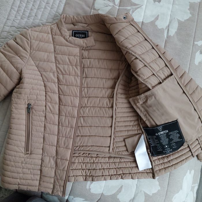 Дамско яке Guess M