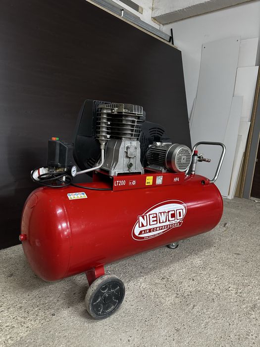 Compresor aer Newco