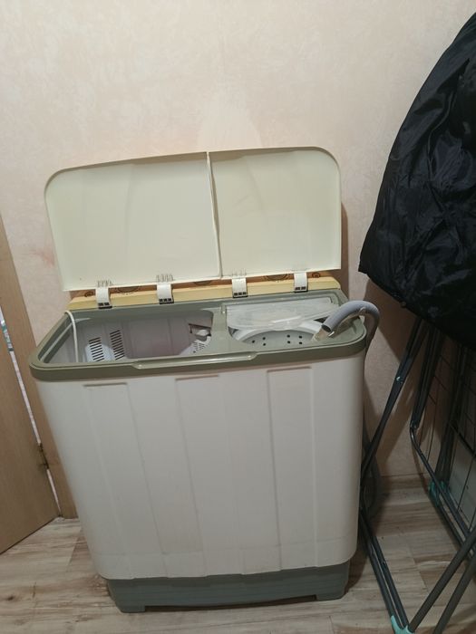Продам стиральную машинку