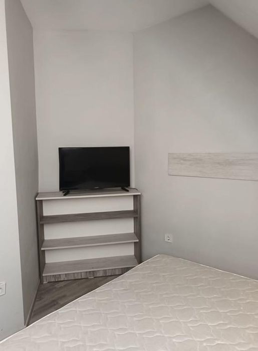 Дава се под наем Двустаен апартамент в Пловдив, Кючук Париж - 57 кв.м за 375 € - Снимка #4