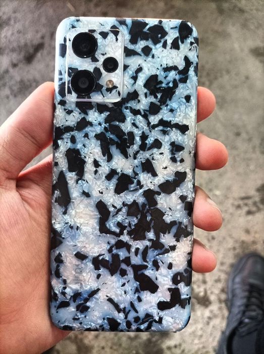 Realmi 9 128 gb skin qilinga