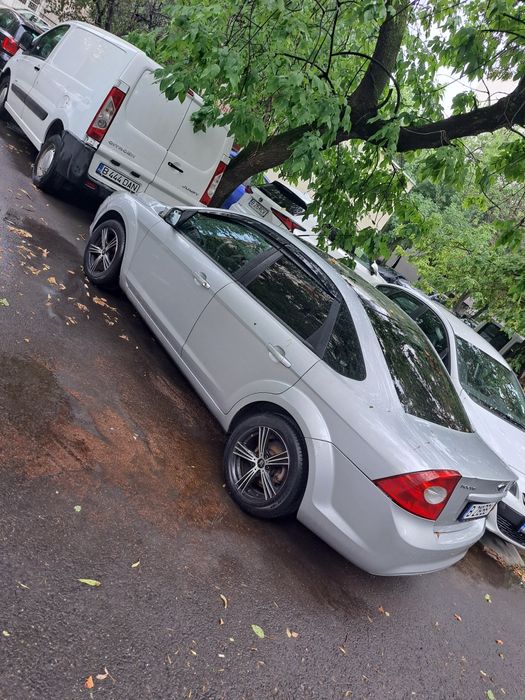 Ford focus 2 (facelift)