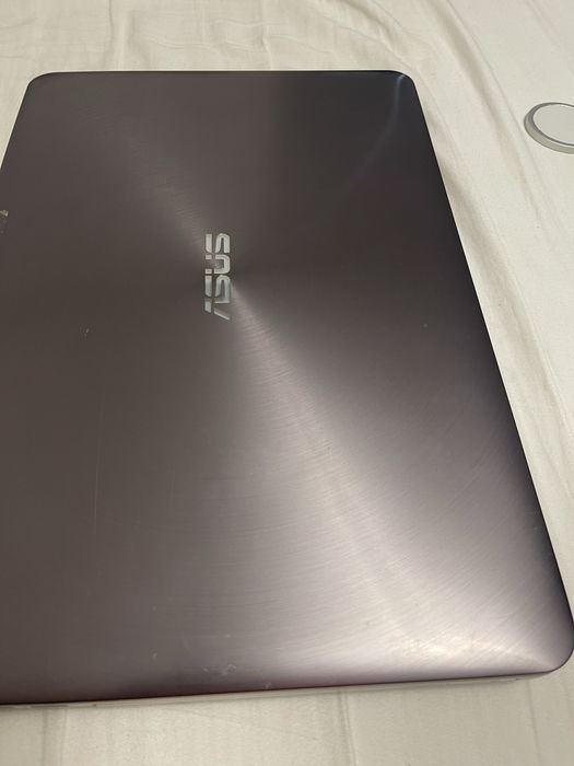 Laptop Asus i7 de vanzare