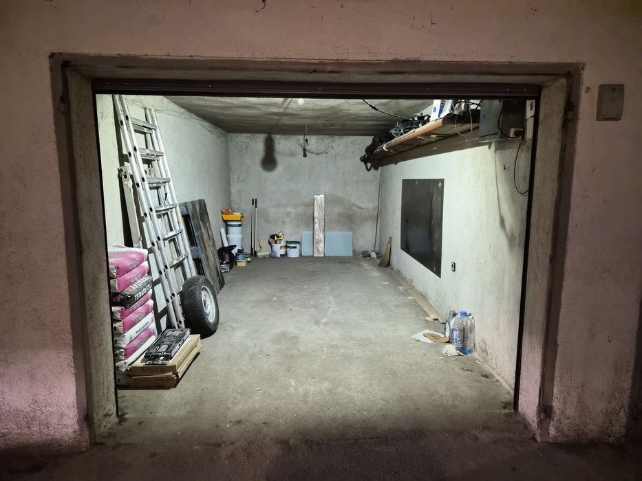 Продавам гараж - гр. Стара Загора център