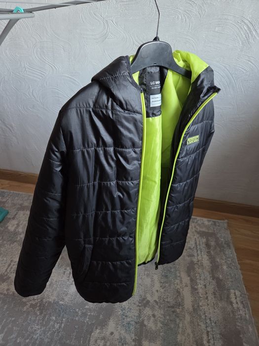 Продам детние демисезонные  куртки