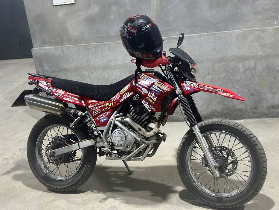Moto Enduro C250